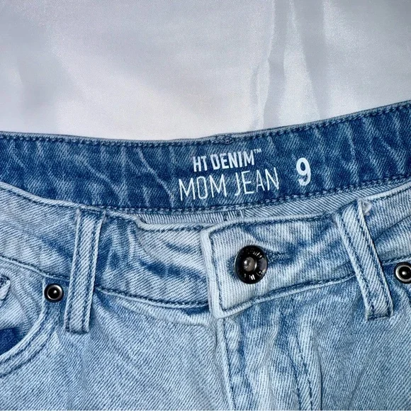 Hot Topic Jeans Frog Mushroom Embroidered Chic Y2K Women’s Sz9 Cute‎ Casual - Picture 3 of 12